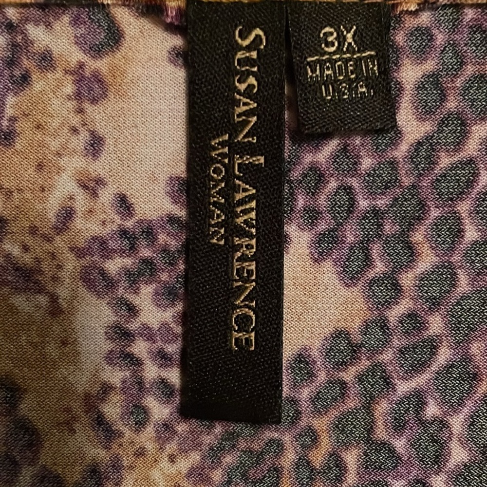 Susan Lawrence animal print blouse​​ - Picture 3 of 3